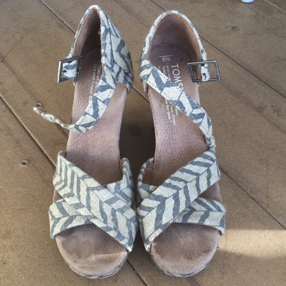 Toms wedges